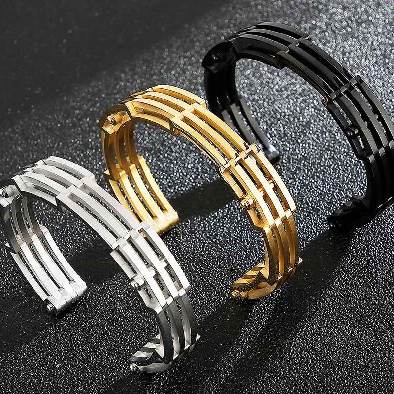 Govani Cuff Bracelet