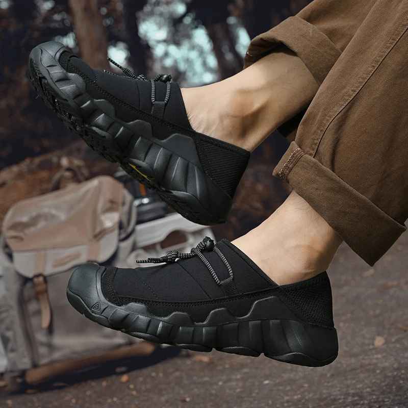 Canyon Trail Sneakers