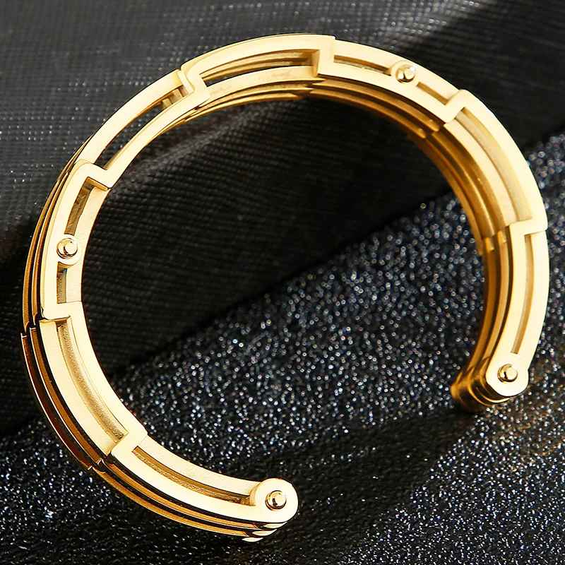 Govani Cuff Bracelet