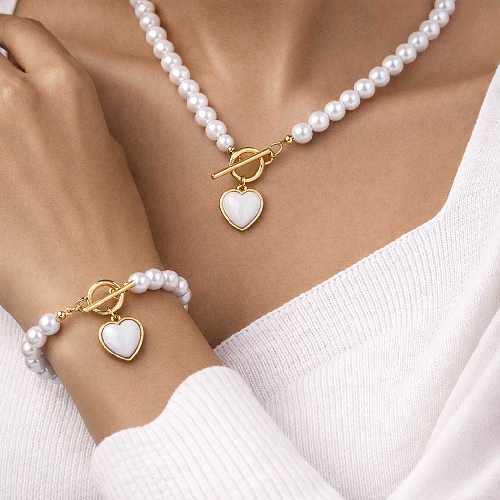 Scarlet Heart Necklace Set