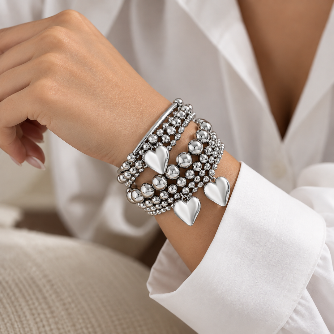 Amelie 7-Piece Heart Bracelet Set