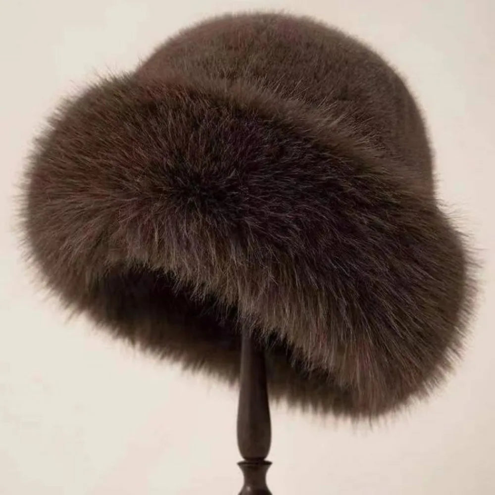 Venti Crown Fur Hat
