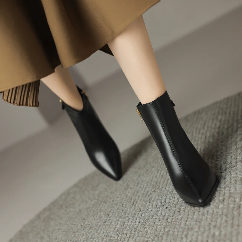 Velencia Ankle Boots