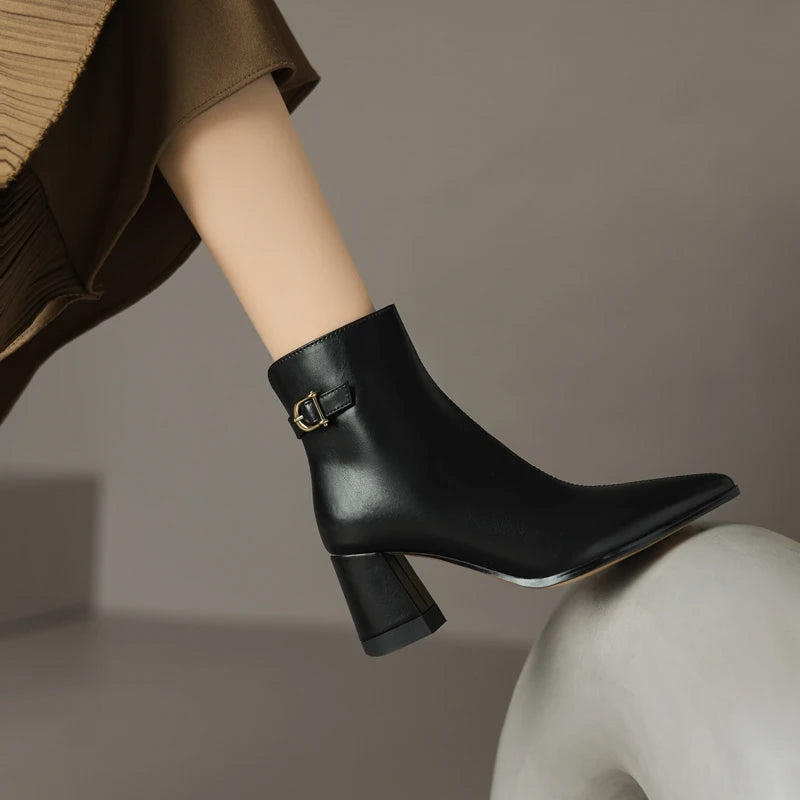 Velencia Ankle Boots