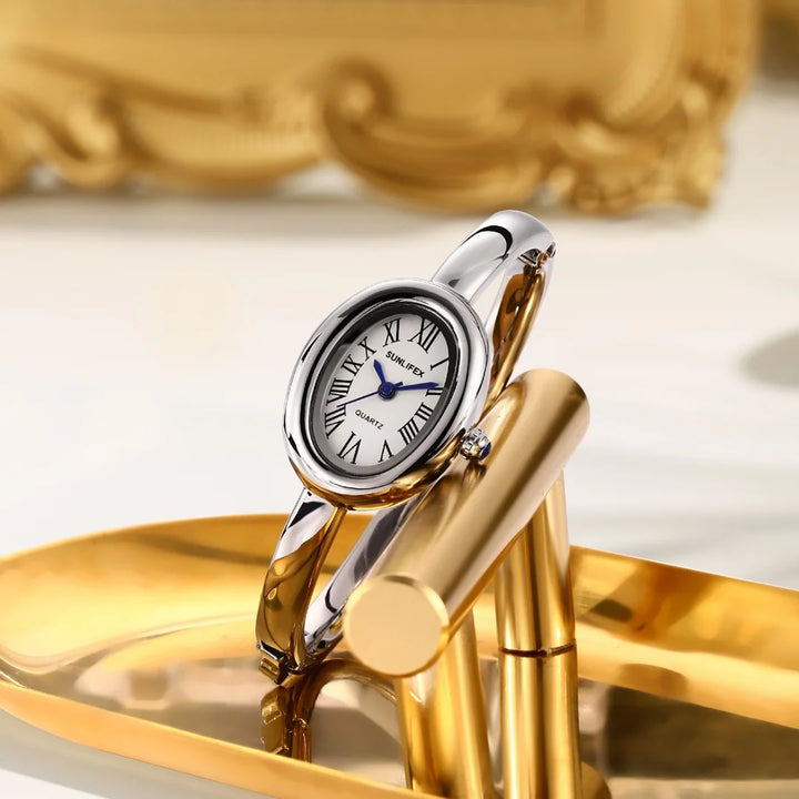 Old-Money Aura Bracelet Watch