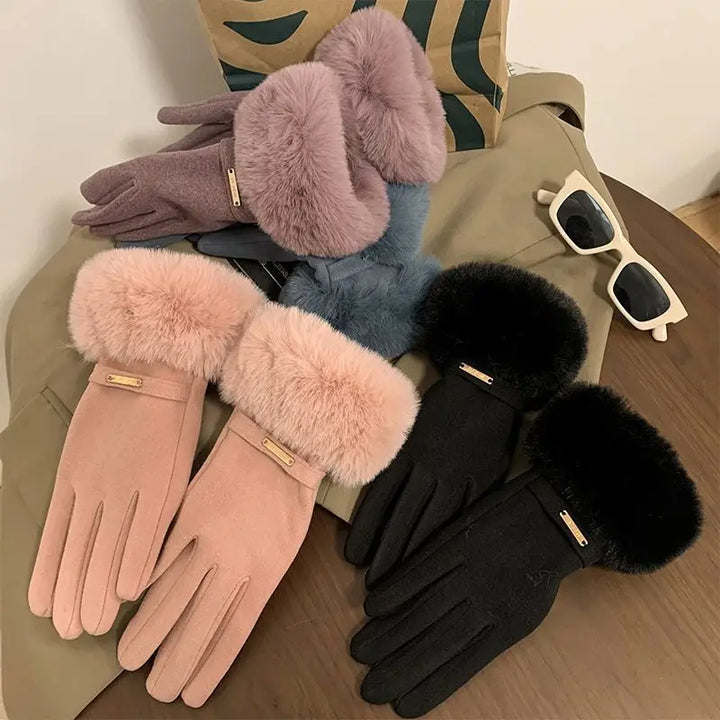Bella Rosa Fur Gloves