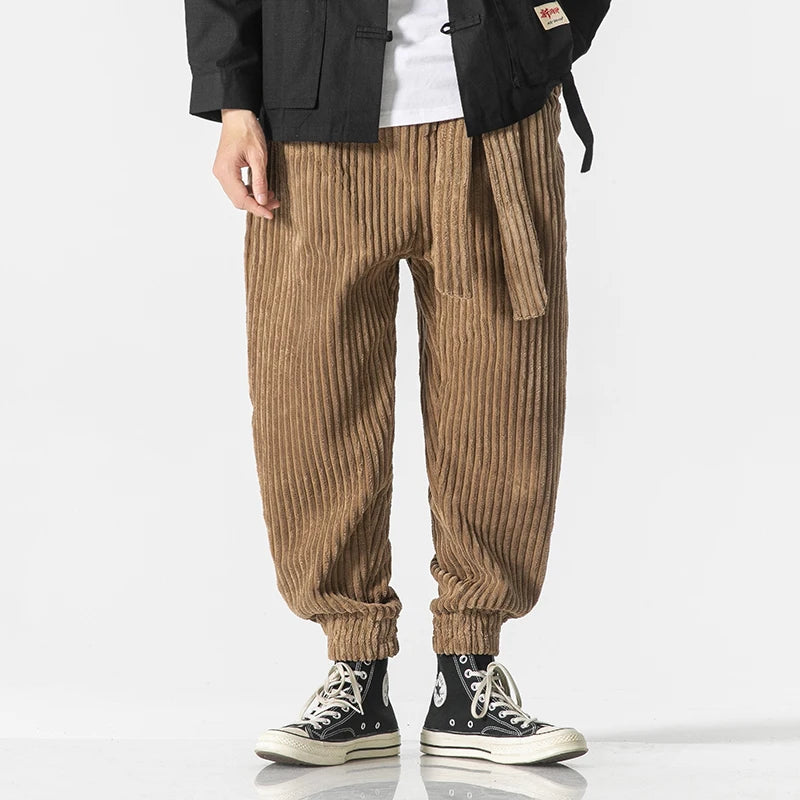 Weekender fleece hem pants
