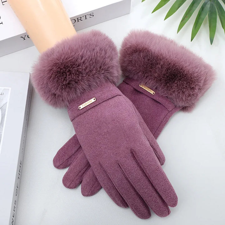 Bella Rosa Fur Gloves
