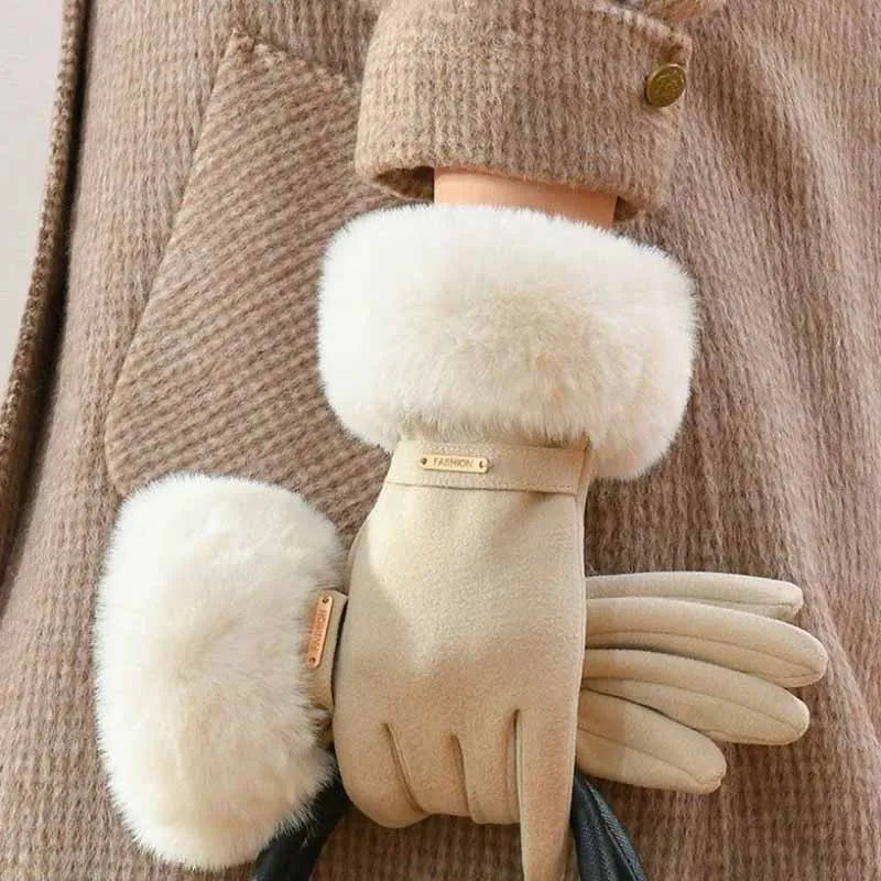 Bella Rosa Fur Gloves