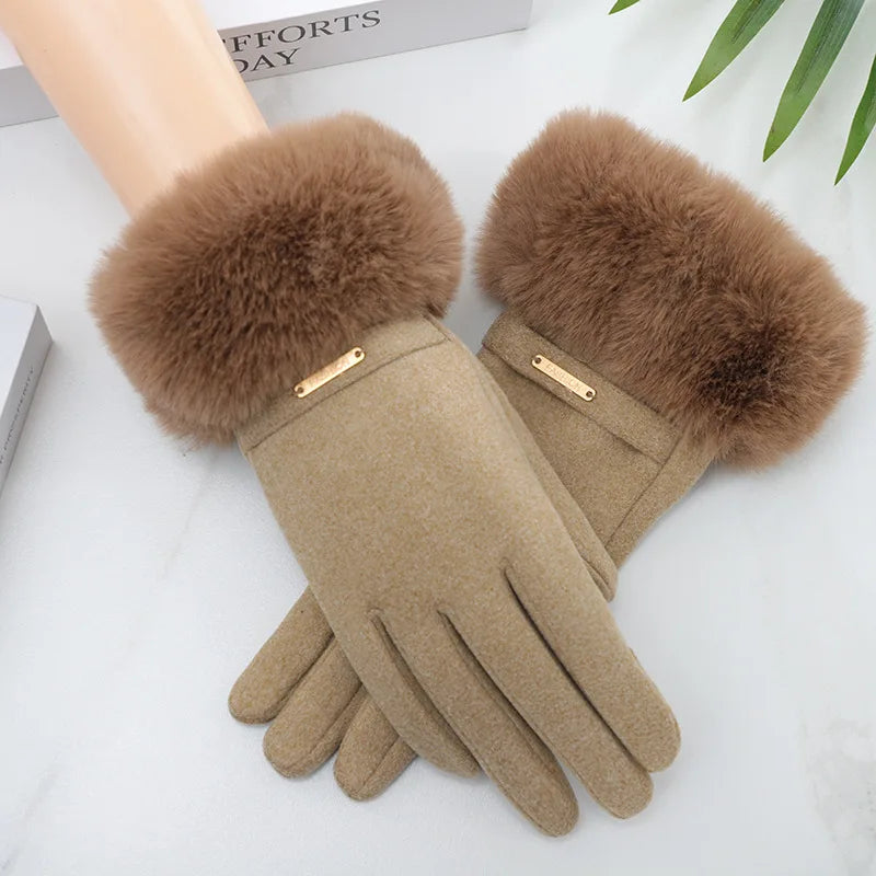 Bella Rosa Fur Gloves