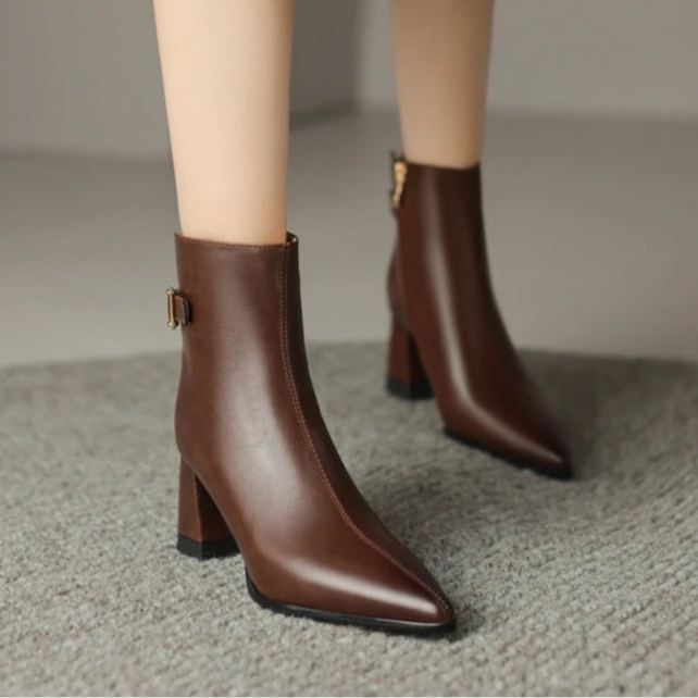 Velencia Ankle Boots