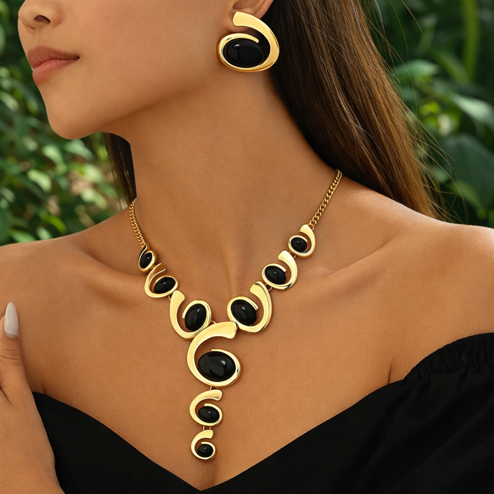 Old Money Koloye Necklace Set