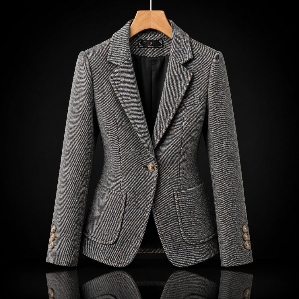 Amelia Blazer