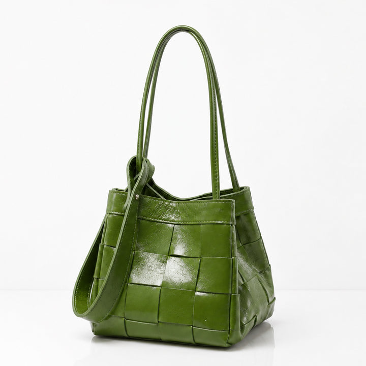 Victoria Bucket Bag