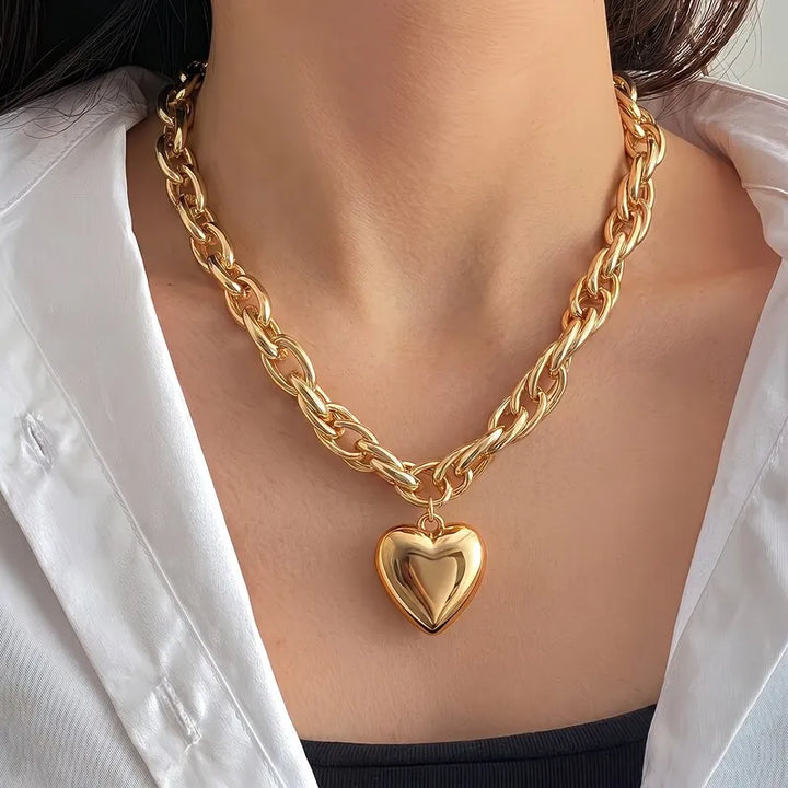 Victoria Necklace